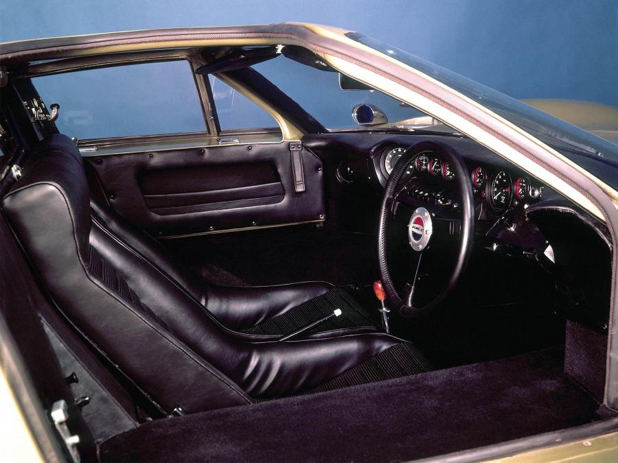  Ford GT40 1968 года  (фото 12 из 13)